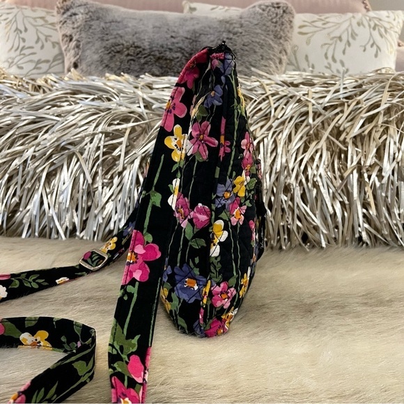 VERA BRADLEY Wildflower Garden Zipper Hipster Crossbody Yellow Floral REPAIRED - Picture 12 of 17